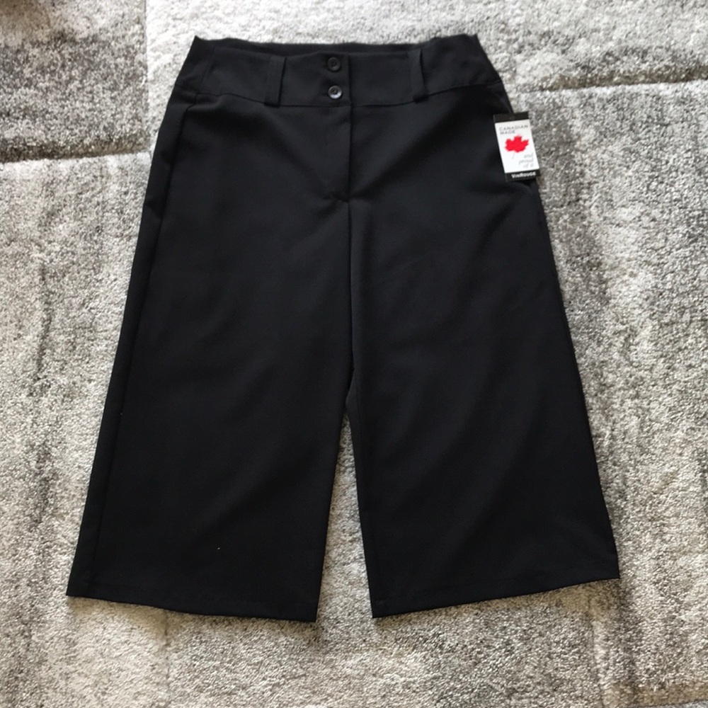 New clean Bermuda with tag